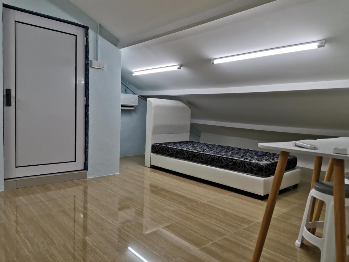 Color Mixed Home Hostel ジョージタウン エクステリア 写真