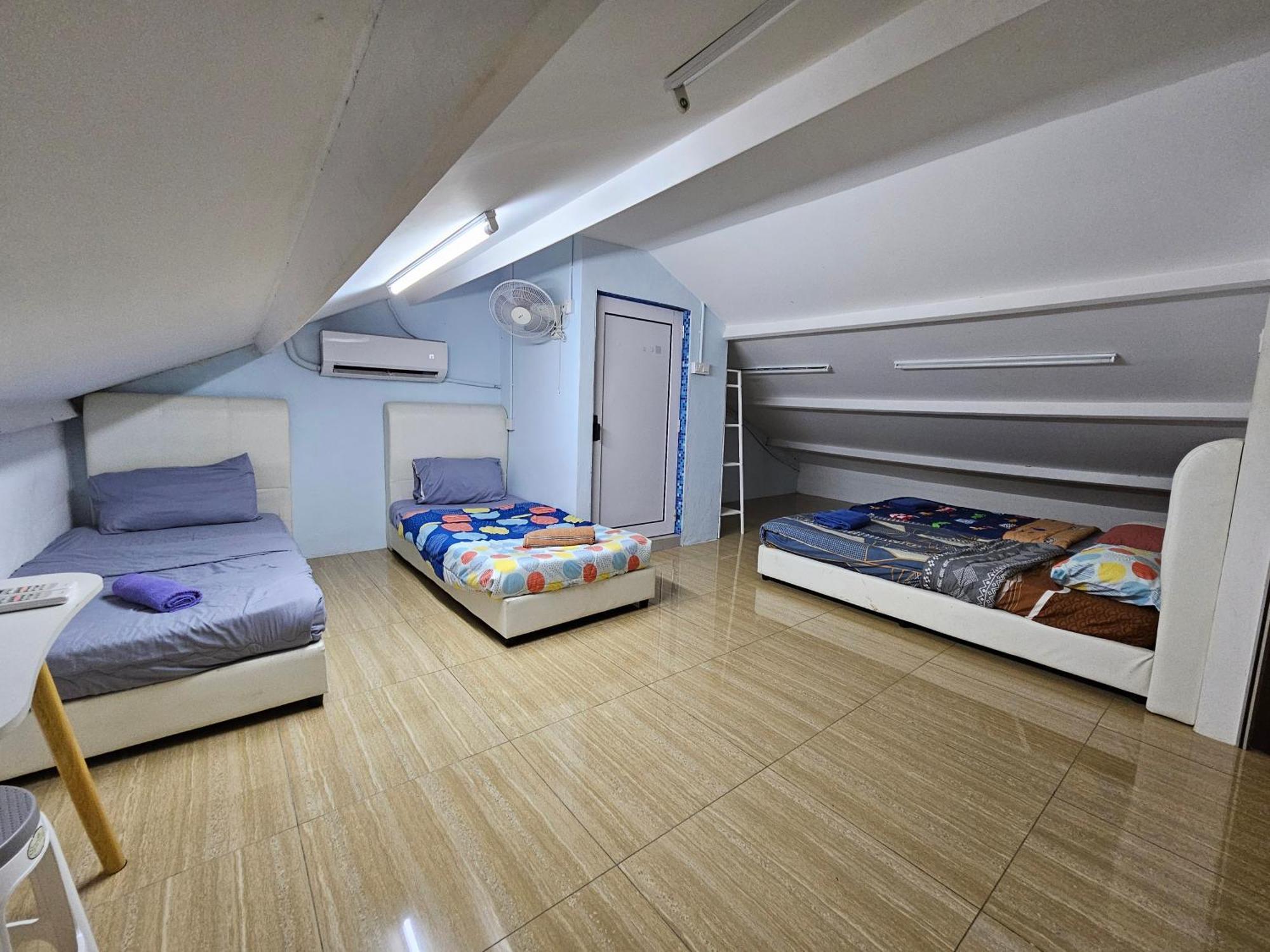 Color Mixed Home Hostel ジョージタウン エクステリア 写真