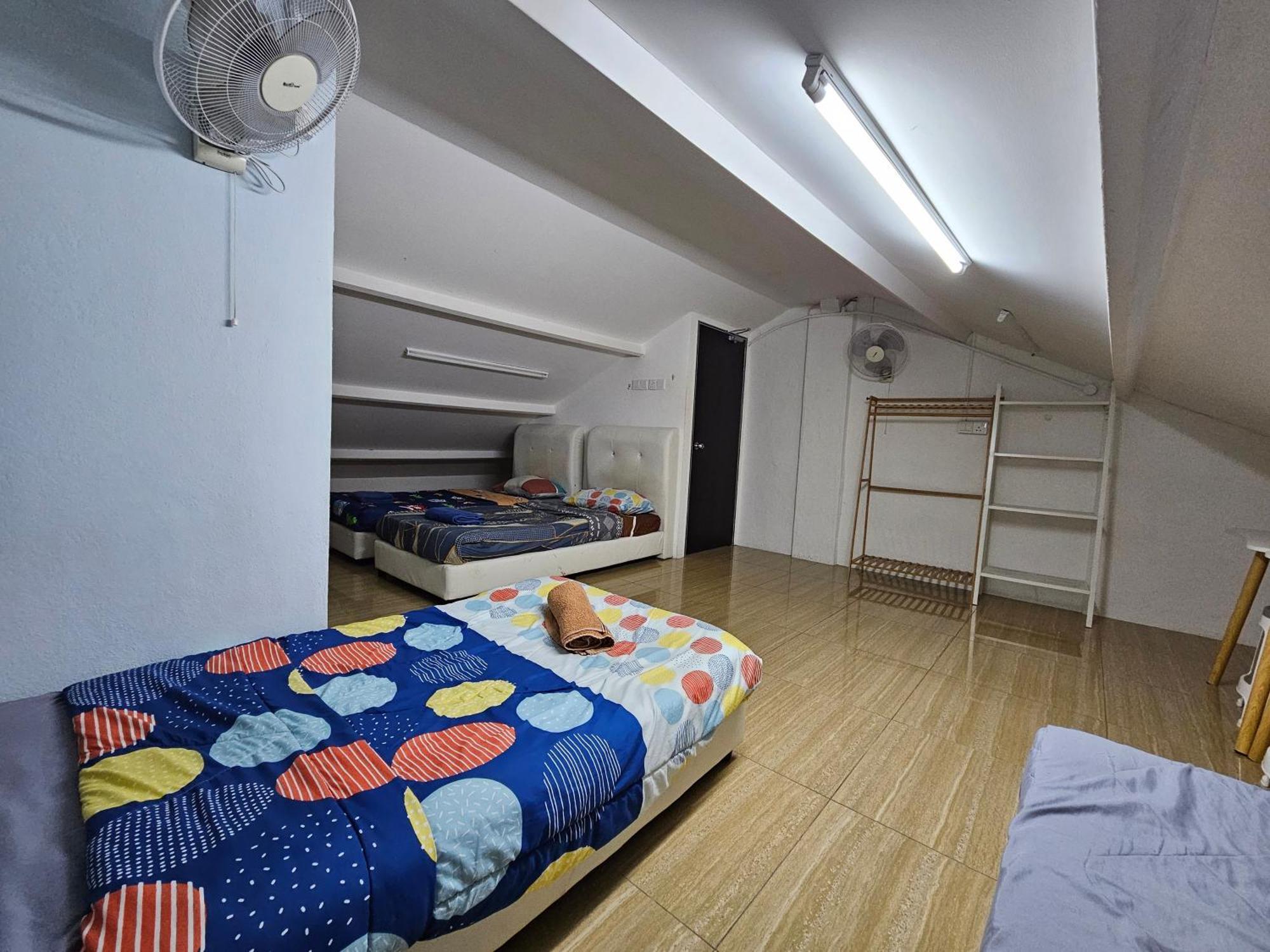 Color Mixed Home Hostel ジョージタウン エクステリア 写真